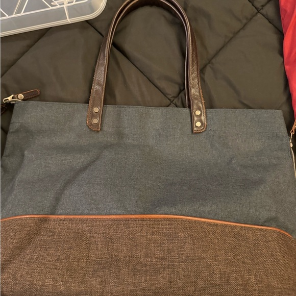 Moustache Japanese Brand Bag - Picture 2 of 4